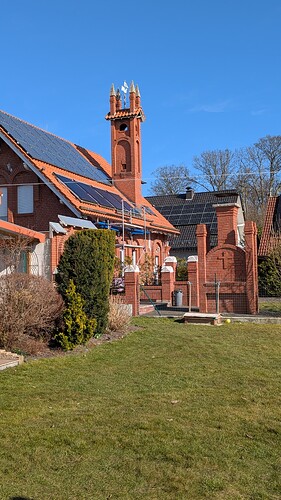 PXL_20250316_135556628.MP