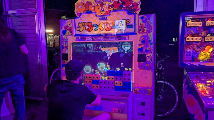 PXL_20250830_193704275.MP