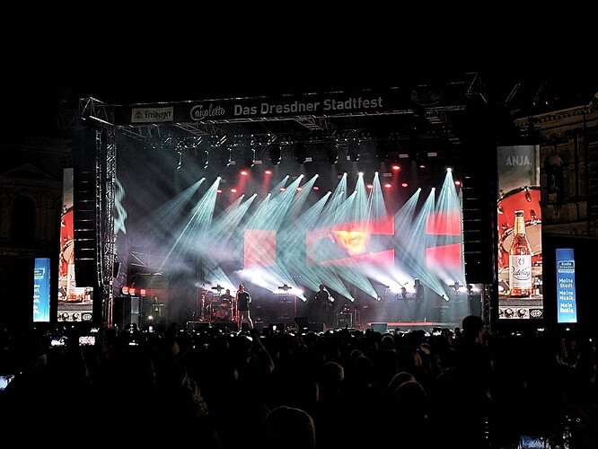 IMG_20250816_212152-picsay