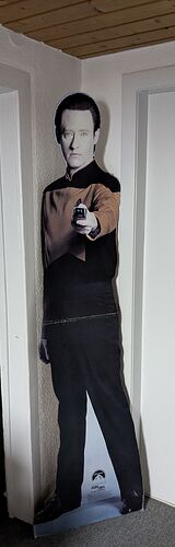 PXL_20250527_162133453.MP~2