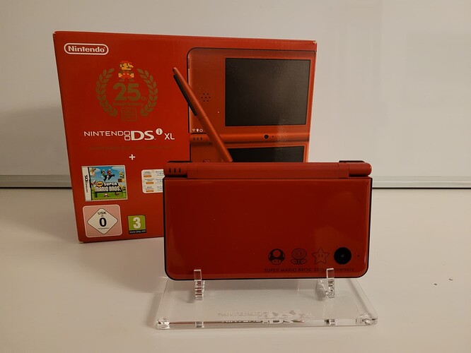 2024-05-04-nintendo-dsi-xl-25th-years